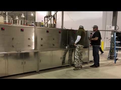 Dispositivo per l'estrazione di olio essenziale di rosa supercritica